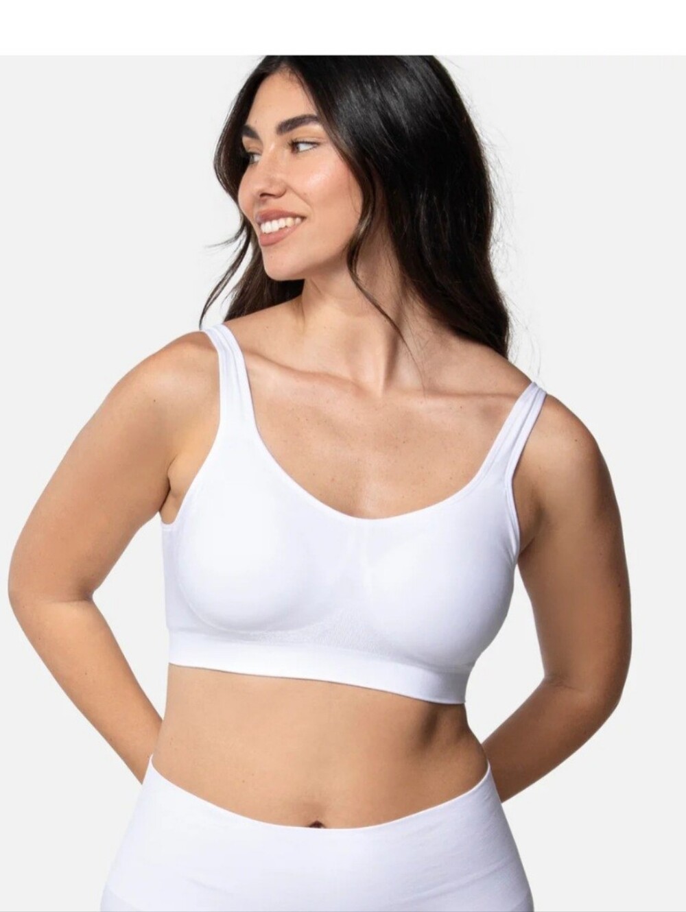 Pair of Underoutfit Bras Size XL - Picture 6 of 9